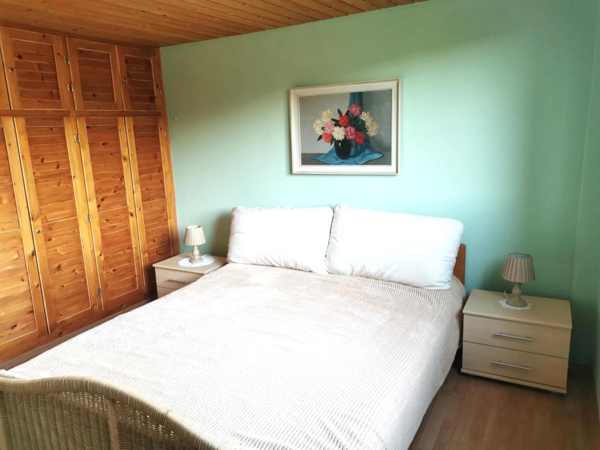 Grosses Ferienhaus Plattensee Balaton - Nyaralo Haz 6 Szobaval, 5 Fuerdoszobaval, 3000 Nm Apartment Szolad Ngoại thất bức ảnh